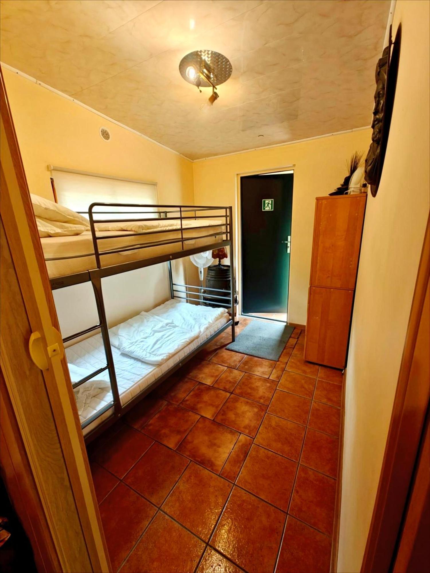 Lesna Ostoja W Centrum Puszczy Nadnoteckiej Otoczona 3 Jeziorami Miedzychod Экстерьер фото